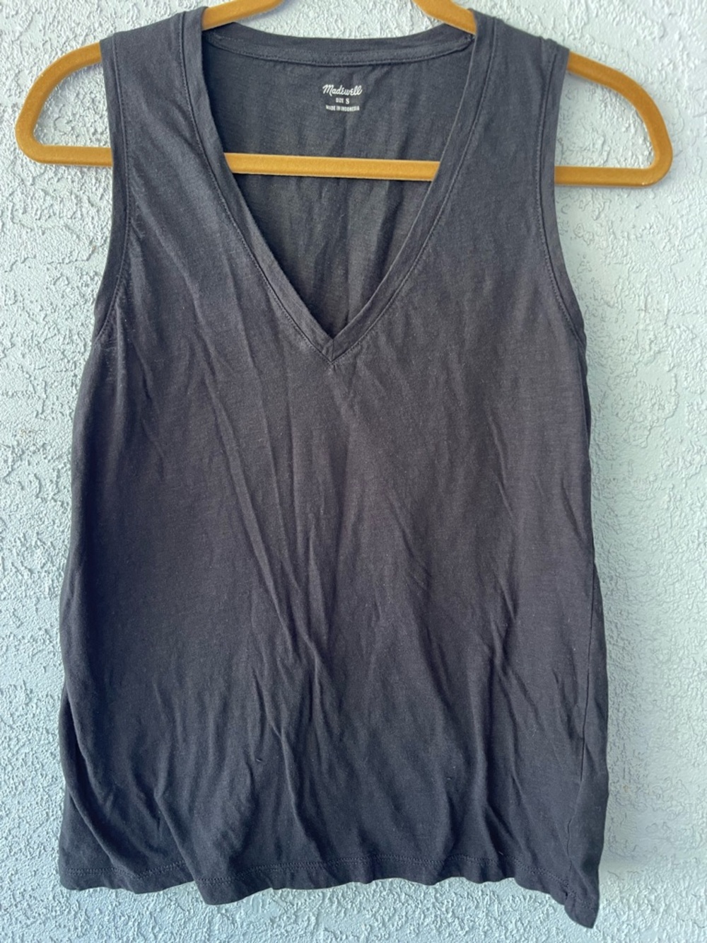 Madewell Black V Neck Tank Top Sleeveless Soft Basic Minimalist Essential Small